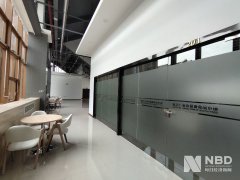  晓钟进一步暗示